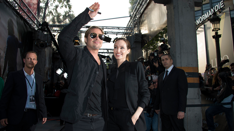 Illustration for article titled Angelina and Brad Are Well-Suited in Paris